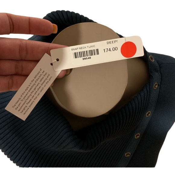 NWT Lilla P Cotton Modal 3/4 Sleeve Snap Neck Tunic Sweater in Deep Sea - Picture 8 of 8